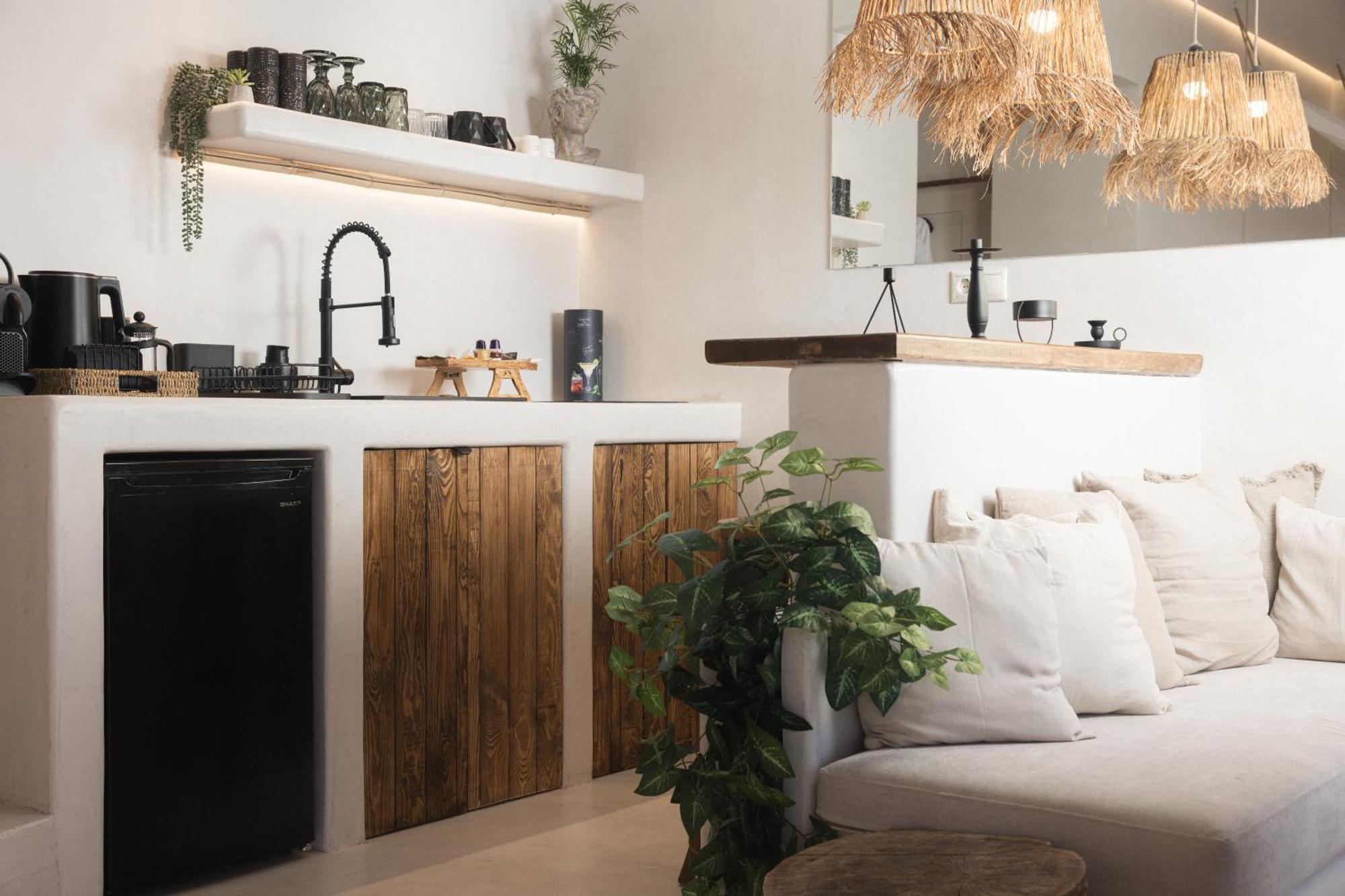 Gea Athenian Suites Esterno foto